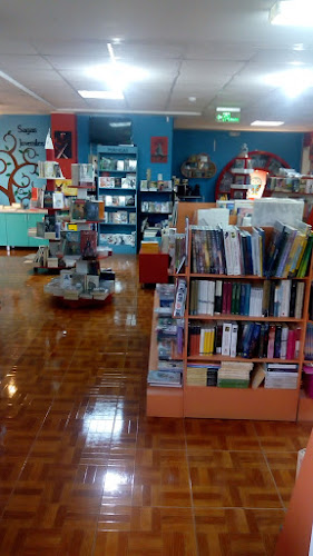 Opiniones de LIVRARIA en Quito - Librería