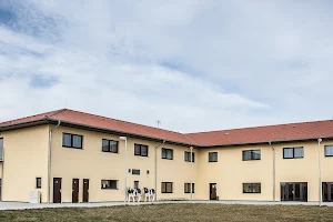 Hotel Na farmě image