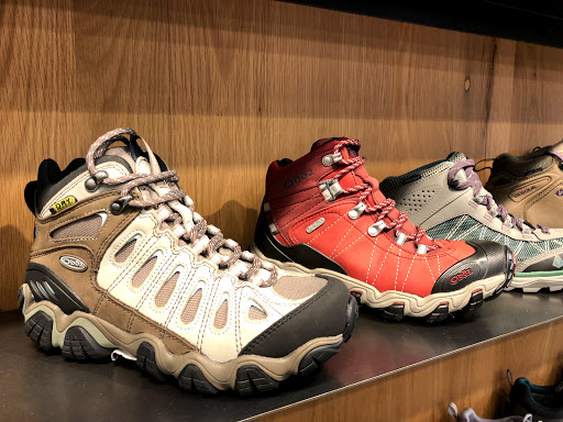 Camping Store «REI», reviews and photos, 430 N Orlando Ave, Winter Park, FL 32789, USA