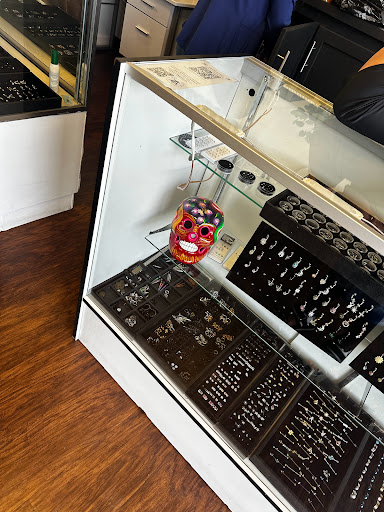 Explore best tattoo cover up ideas, creative tattoo ideas in Atlanta, available at Arte Tattoo