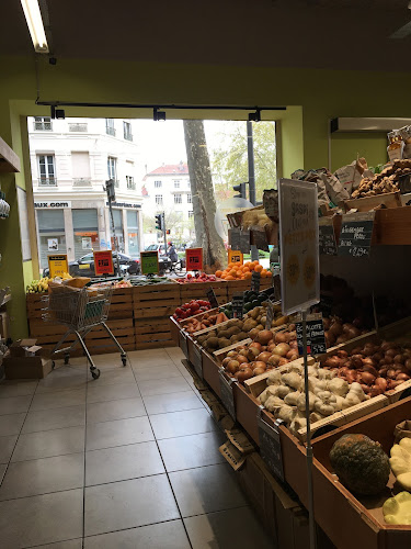 Magasin d'alimentation bio La Vie Claire Lyon