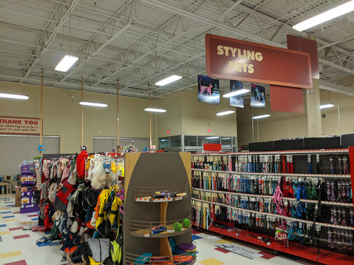 Pet Supply Store «Petco Animal Supplies», reviews and photos, 1507 Rockville Pike, Rockville, MD 20852, USA