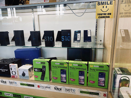 Cell Phone Store «Trust Cellular», reviews and photos, 1077 Jesse Jewell Pkwy, Gainesville, GA 30501, USA