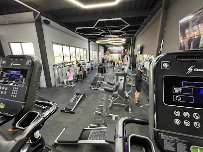 IRON GYM BLACK - Prol. Constituyentes Ote. 90 Ote, Fraccionamiento Zen, 76246 Santiago de Querétaro, Qro., Mexico