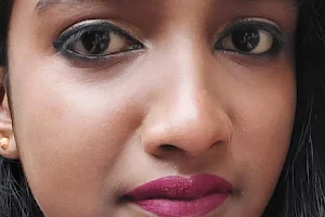 Manasa beauty salon professional makeup artist(only for ladies) image