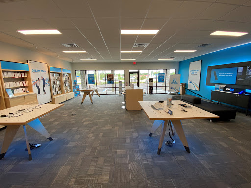 Cell Phone Store «AT&T Authorized Retailer», reviews and photos, 1310 US Hwy 27 S, Sebring, FL 33870, USA
