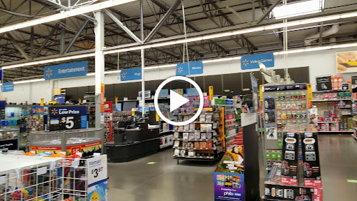 Department Store «Walmart Supercenter», reviews and photos, 415 Industrial Ave, Grinnell, IA 50112, USA