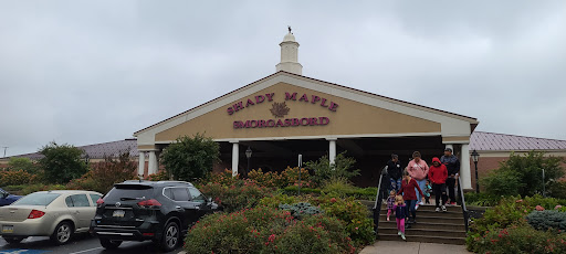 Shady Maple Gift Shop, 129 Toddy Dr, East Earl, PA 17519, USA, 