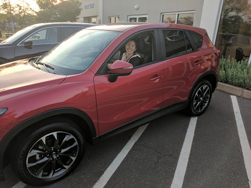 Mazda Dealer «Mazda of Manchester», reviews and photos, 80 Oakland St, Manchester, CT 06042, USA