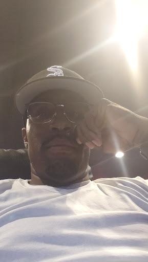 Tobacco Shop «Hollywood Smokes», reviews and photos, 6857 159th St, Tinley Park, IL 60477, USA