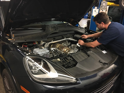 Auto Repair Shop «Drive European», reviews and photos, 30 Hillwood Ave, Falls Church, VA 22046, USA