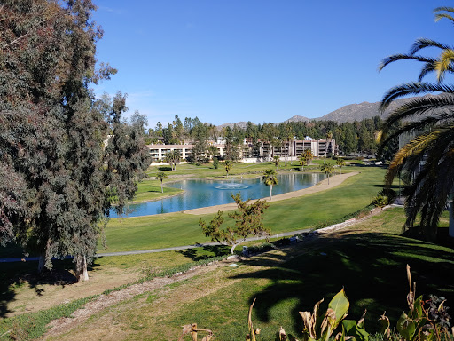 Golf Course «Canyon Crest Country Club», reviews and photos, 975 Country Club Dr, Riverside, CA 92506, USA