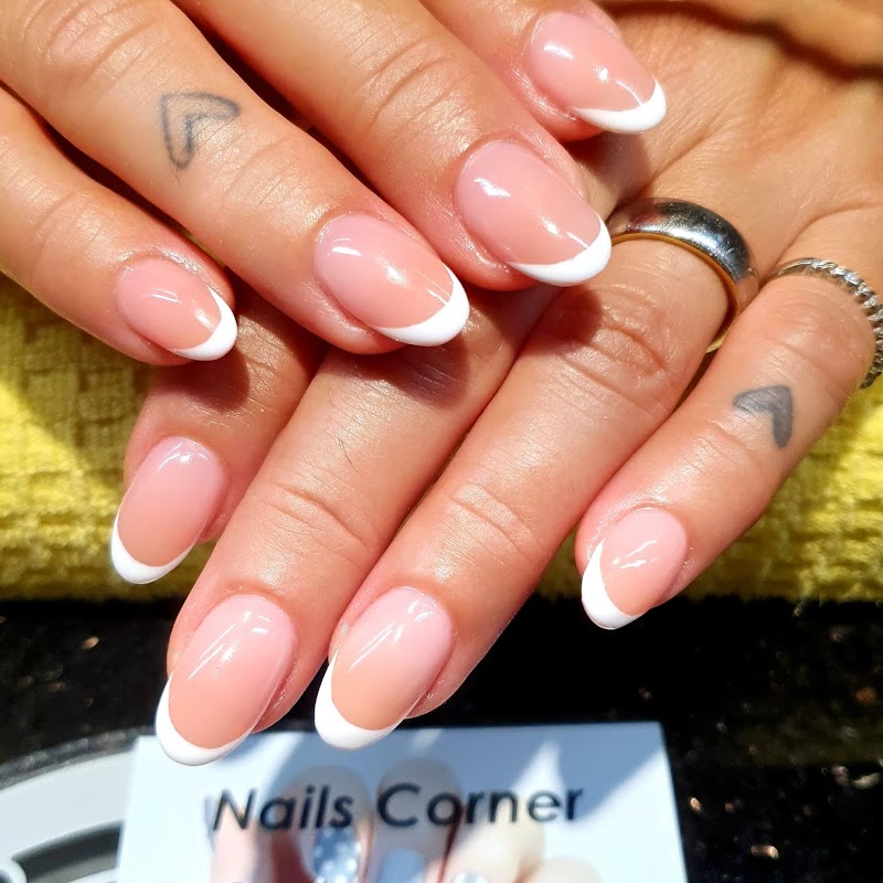 Nails Corner