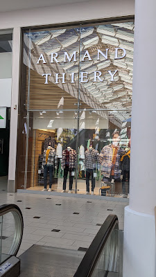 ARMAND THIERY FEMME à Thoiry