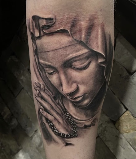 Explore thigh tattoo idea, creative tattoo ideas in Wichita Falls, available at Firme Copias Tattoo shop