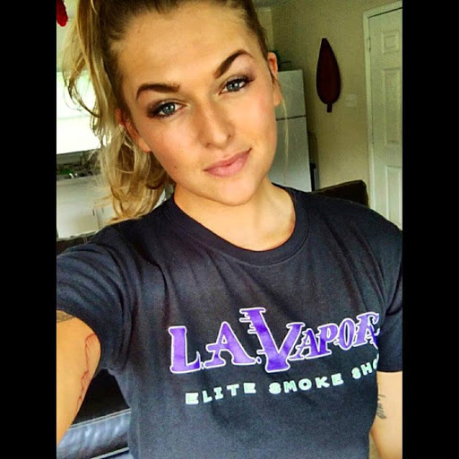 Tobacco Shop «LA Vapors Elite Smoke Shop», reviews and photos, 321 S Polk St #2e, Pineville, NC 28134, USA