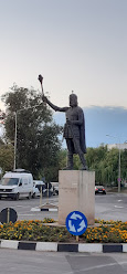 Statuie Mircea cel Batran