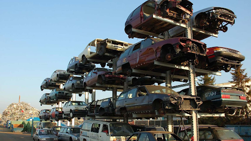 Photo 5 - AUTO CASSE MARANA