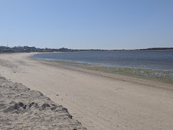 Colonial Acres Beach'in fotoğrafı - rahatlamayı sevenler arasında popüler bir yer