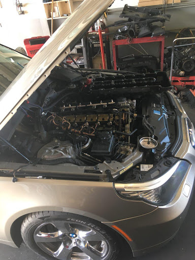 Cranks Auto Repair image