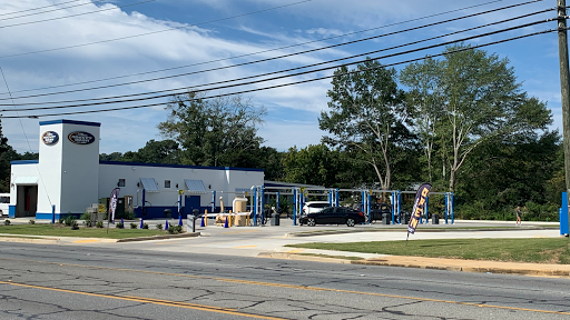 LUV Car Wash en Summerville