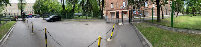 Zespół Szkół Licealnych i Technicznych nr 1 - Szkoła