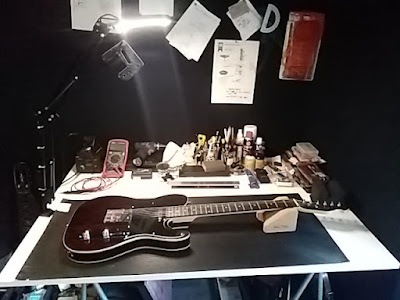 Juno Guitar Service à Betton