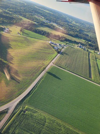 Skydiving Center «Cleveland Skydiving Center», reviews and photos, 15199 Grove Rd, Garrettsville, OH 44231, USA