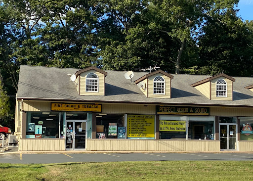 Tobacco Shop «Fine Cigar & Tobacco House LLC», reviews and photos, 192 W Main St, Avon, CT 06001, USA