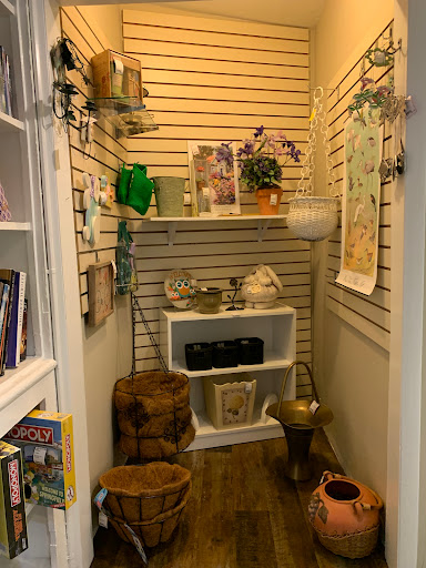 Consignment Shop «Encore Shop Inc», reviews and photos, 1056 E Baltimore Pike, Kennett Square, PA 19348, USA