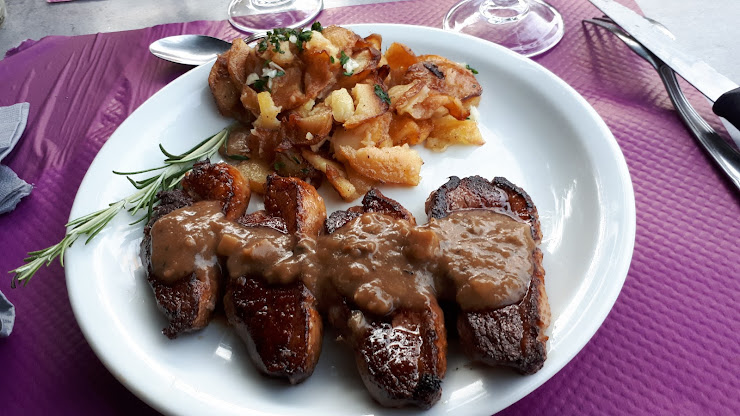 Plats et boissons Chambre d'hôtes La Ferme Fleurie 24250 La Roque-Gageac