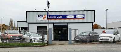 JDS garage à Bonneville