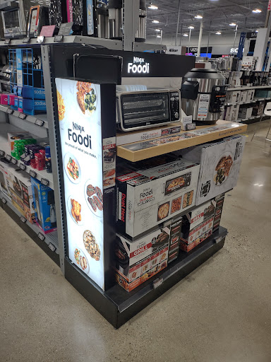 Electronics Store «Best Buy», reviews and photos, 19555 W Bluemound Rd, Brookfield, WI 53045, USA