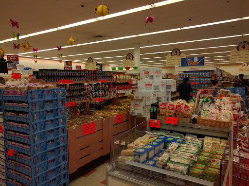 Grocery Store «Market Basket», reviews and photos, 400 Somerville Ave, Somerville, MA 02143, USA