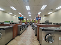 Lavanderia El Gringo - Photo 3 - Car repair in Canoga Park, CA, Simi Valley