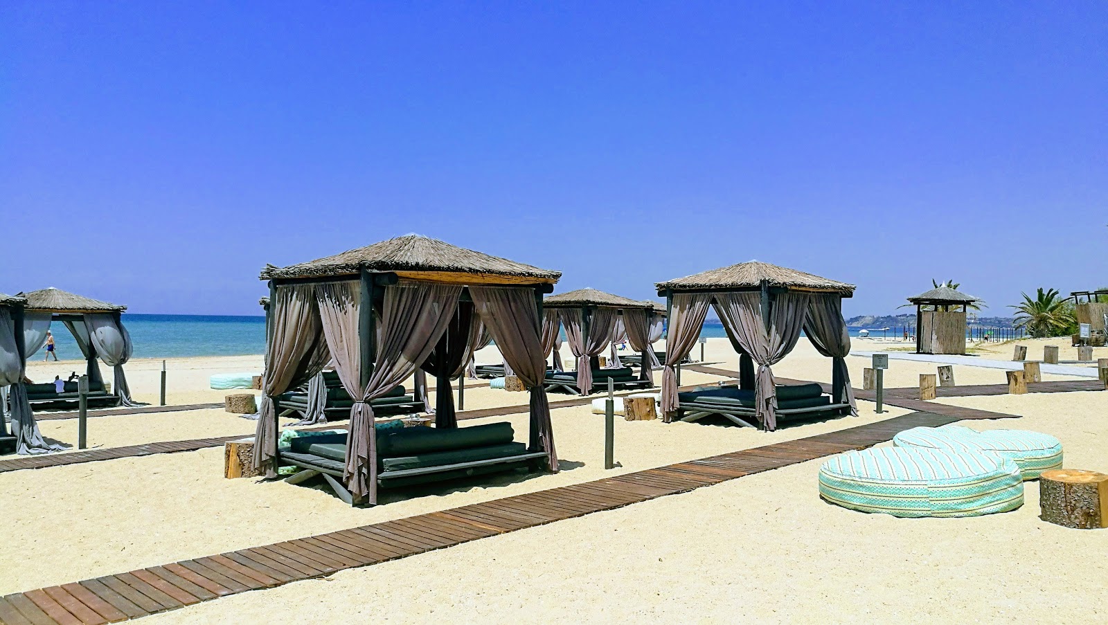 Photo de Plage du Sahara partiellement zone de villégiature