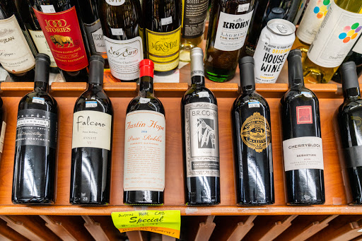 Liquor Store «Ocean Liquor Store», reviews and photos, 2005 Huntington Dr, South Pasadena, CA 91030, USA