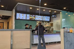 Taco Bell image