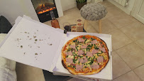 Plats et boissons du Pizzas à emporter Nathalie Pizza à Pélissanne - n°2