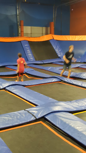 Amusement Center «Sky Zone Trampoline Park - St. Louis (Chesterfield)», reviews and photos, 17379 Edison Ave, Chesterfield, MO 63005, USA