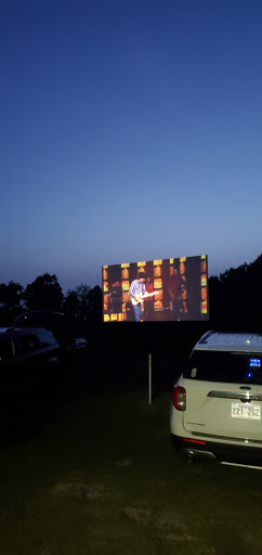 Drive-in Movie Theater «Stone Drive-In Theatre», reviews and photos, 808 Theatre Ln, Mountain View, AR 72560, USA
