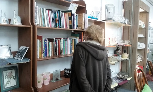 Thrift Store «BeeHive Thrift Store SBRM», reviews and photos, 7136 Rising Sun Ave, Philadelphia, PA 19111, USA