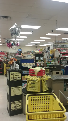 Discount Store «Dollar General», reviews and photos, 5753 Wayne Ave, Philadelphia, PA 19144, USA