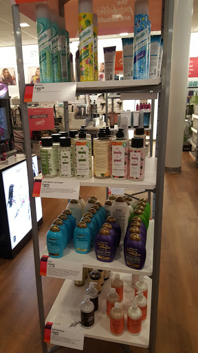 Hair Salon «Ulta Beauty», reviews and photos, 24235 Magic Mountain Pkwy, Valencia, CA 91355, USA