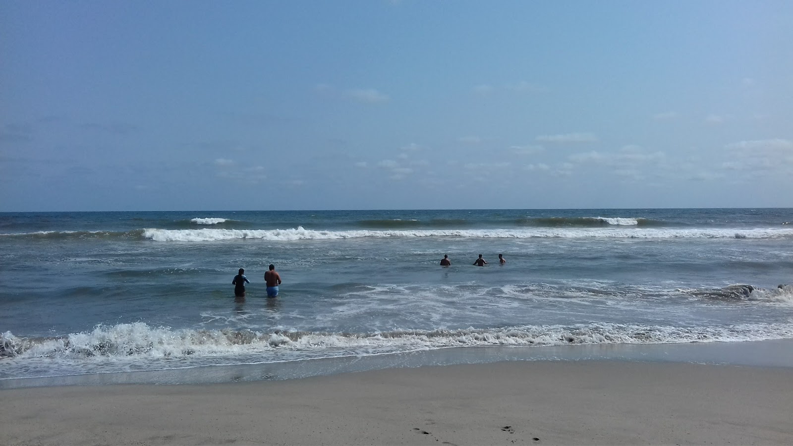 Playa Barra Vieja的照片 带有碧绿色水表面