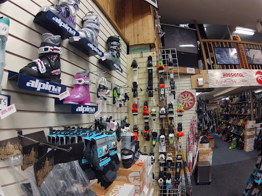 Outdoor Sports Store «2nd Wind Sports», reviews and photos, 202 State St, Hood River, OR 97031, USA