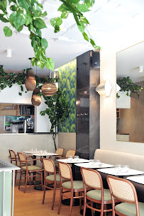 Atmosphère du Restaurant DS Café Niel à Paris - n°13
