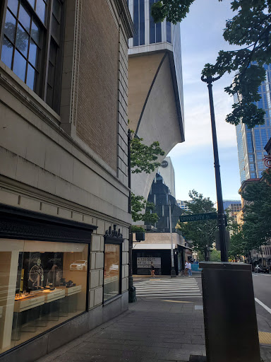 Shopping Mall «Rainier Square», reviews and photos, 1301 5th Ave, Seattle, WA 98101, USA