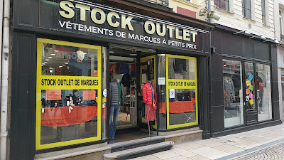Stock Outlet à Arras