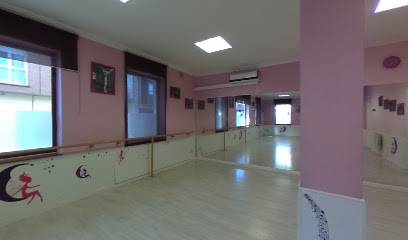 Escuela de Danza Camino López - C/ Doctor Vega Fernández, 11, 24010 Trobajo del Camino, León, Spain